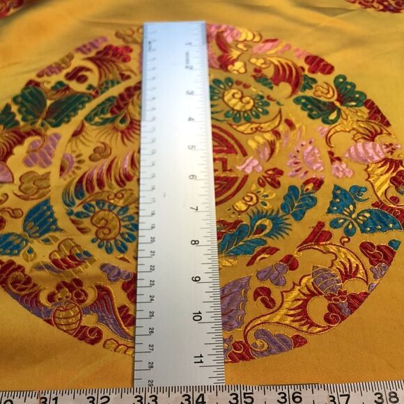 VINTAGE ASIAN Fabric with flaws at least 40 years old. - Picture 14 of 16